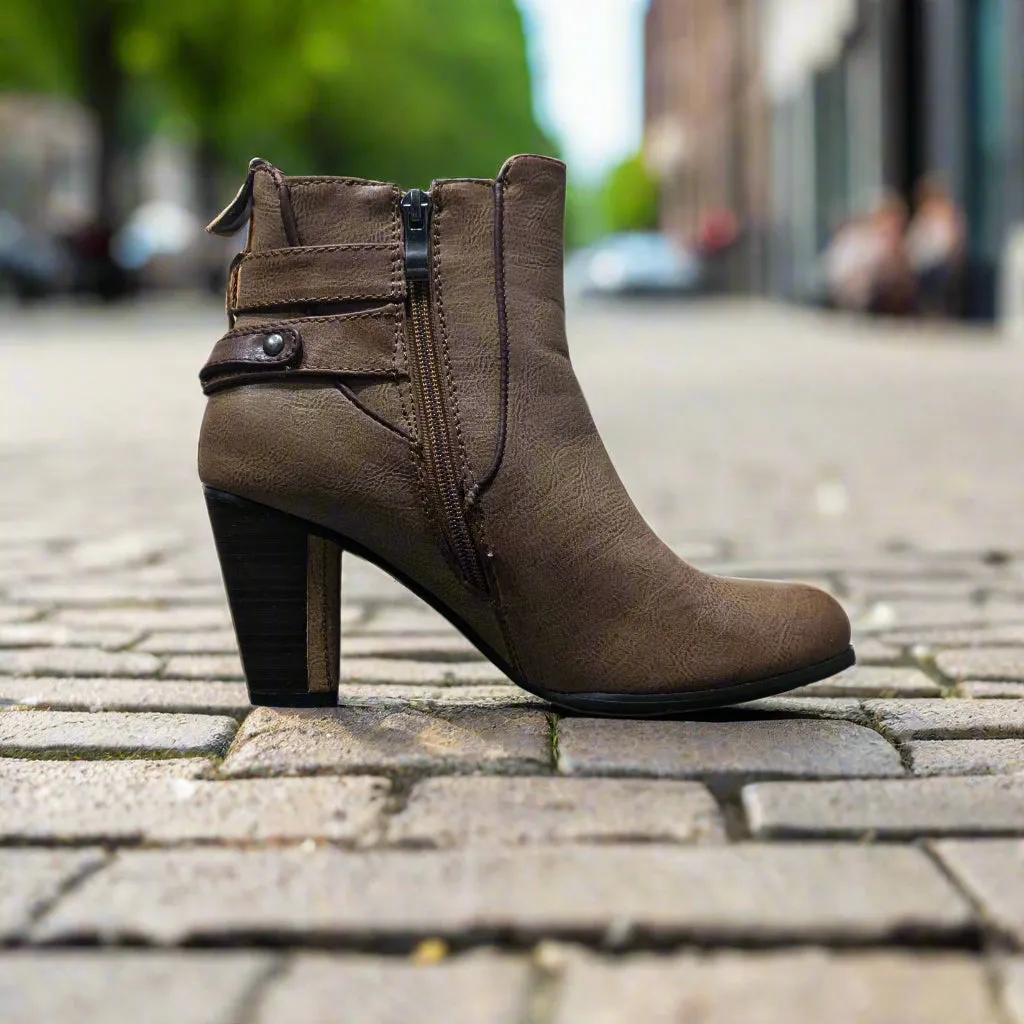 Redz Ankle Boots - Size EU 38 / UK 5 / US 7.5
