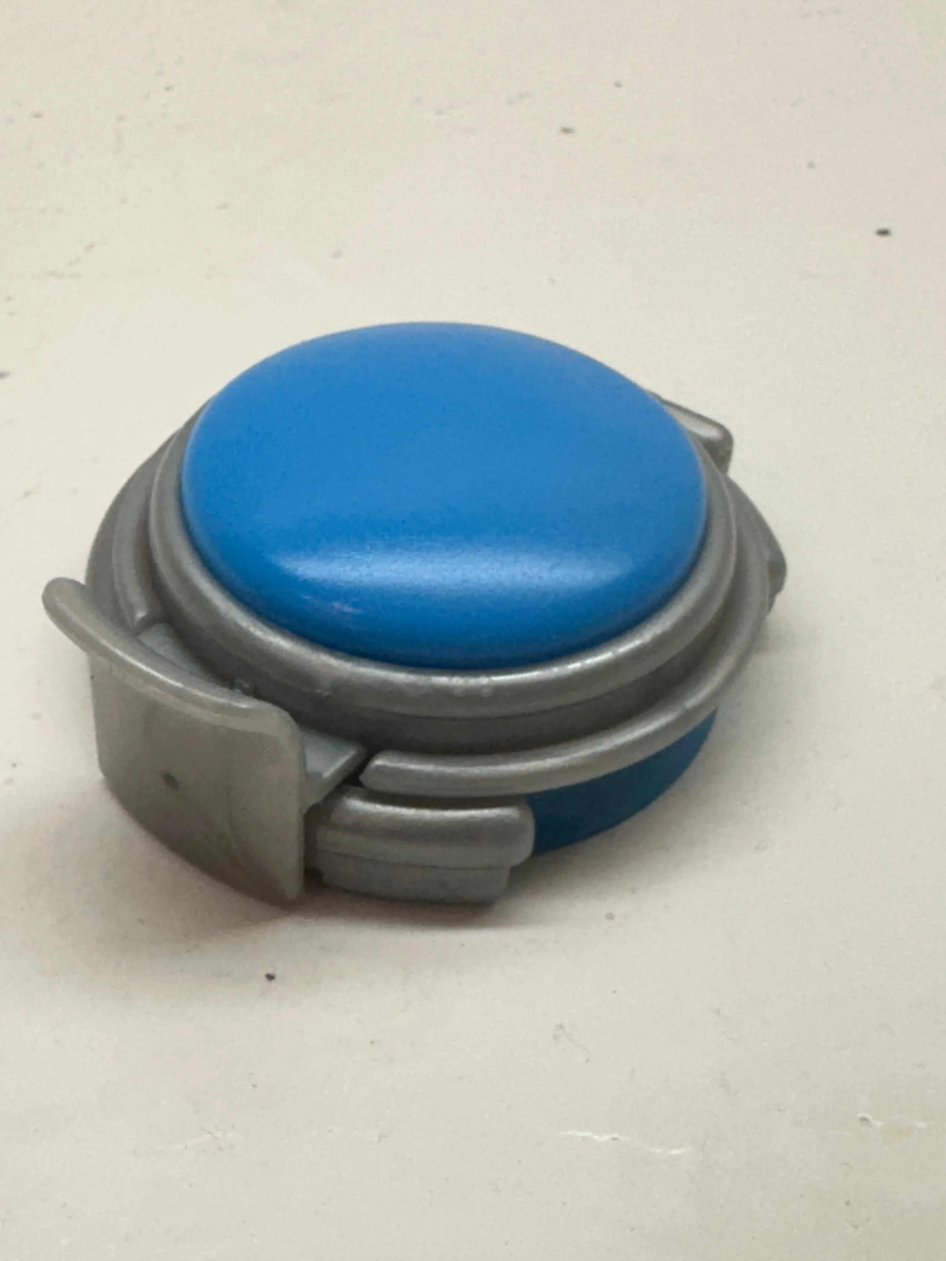 Soda or Beer Can Pump Cap