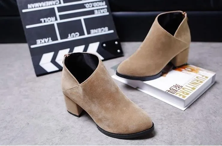 Women s Scrub Thick With Pointed Toe Boots