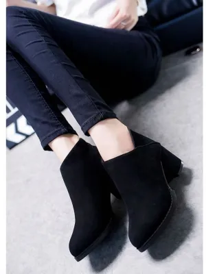 Women s Scrub Thick With Pointed Toe Boots